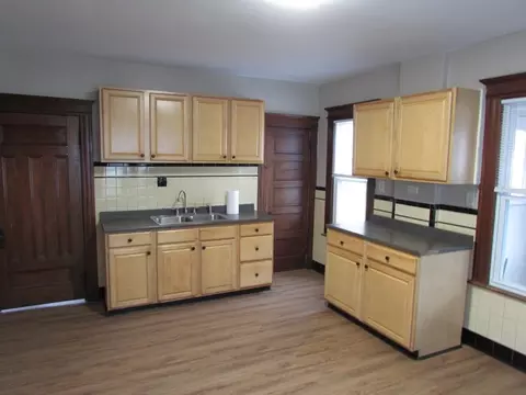 78 Prospect St, Springfield, MA 01107 photo 10