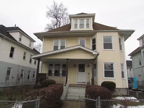 78 Prospect St, Springfield, MA 01107 photo 3