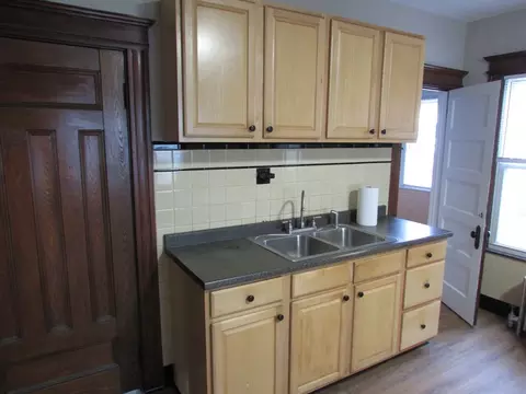78 Prospect St, Springfield, MA 01107 photo 7