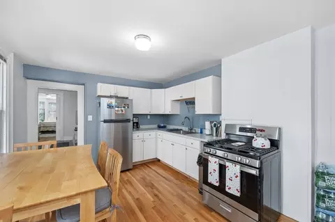 13 Gates St, Boston, MA 02127