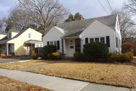79 Roosevelt Ave, Springfield, MA 01118 photo 3