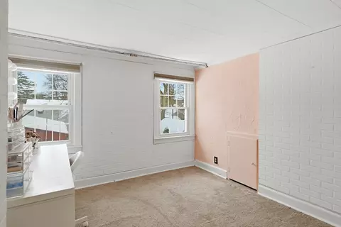 79 Roosevelt Ave, Springfield, MA 01118 photo 28
