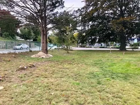 lot2 Ararat, Worcester, MA 01606