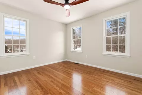 4 Spindle Tree Ln, Amesbury, MA 01913 photo 22