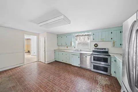 9 Barnes Rd, Hingham, MA 02043 photo 4
