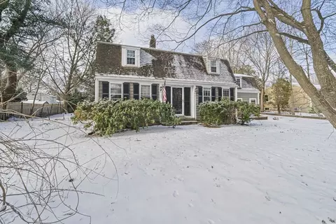 9 Barnes Rd, Hingham, MA 02043 photo 3