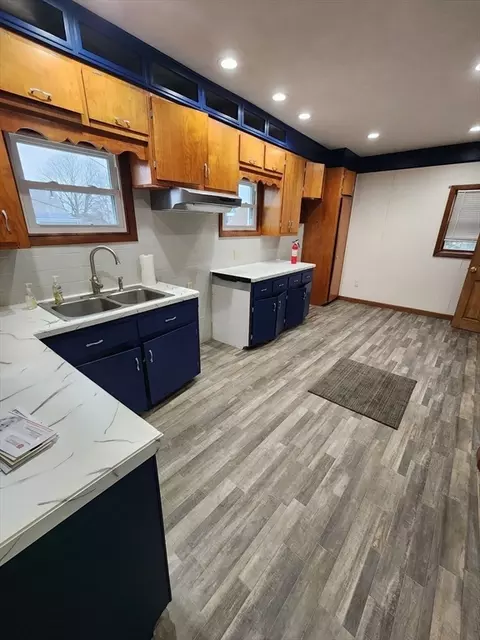 76 Church St, Fall River, MA 02724 photo 7