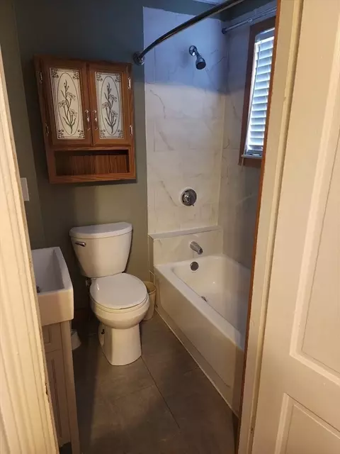 76 Church St, Fall River, MA 02724 photo 26