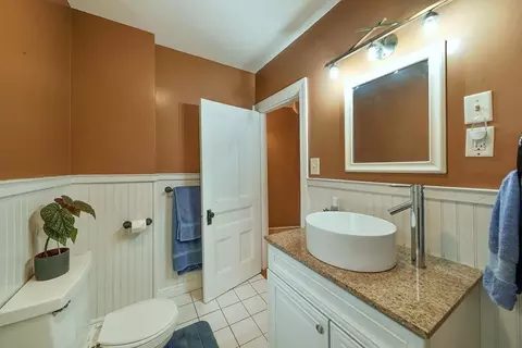 Bath - 68 Hebron Ave, Attleboro, MA 02703 photo 4 of 4