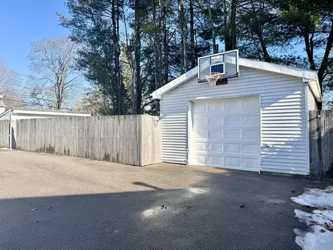 Exterior - 68 Hebron Ave, Attleboro, MA 02703 photo 8 of 10