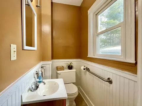 Bath - 68 Hebron Ave, Attleboro, MA 02703 photo 1 of 4