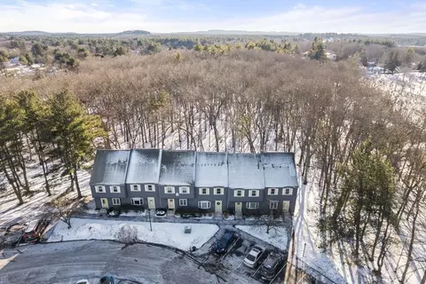 View/Area - 9 Oak Ridge Dr #6, Maynard, MA 01754 photo 2 of 4