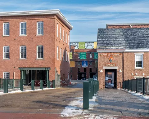 130 John St #G45, Lowell, MA 01852