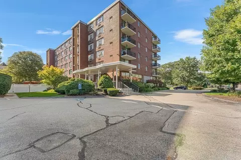 20 Hammond Pond Pkwy #-  606, Newton, MA 02467