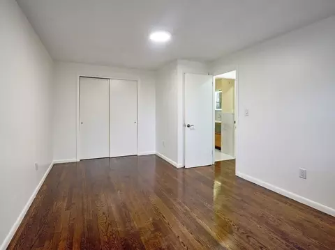29 Dillon St, Worcester, MA 01604 photo 15