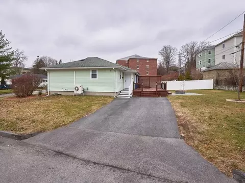 29 Dillon St, Worcester, MA 01604 photo 7