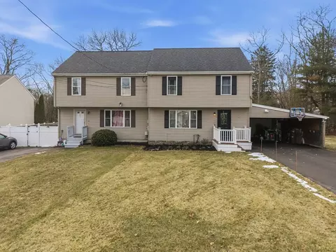 16 Perry Ave #16, Taunton, MA 02780