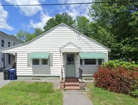 16 Peabody Ave, Dracut, MA 01826