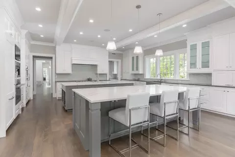8 Hidden Rd, Weston, MA 02493 photo 11