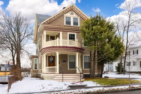 312 Wilder St, Lowell, MA 01851