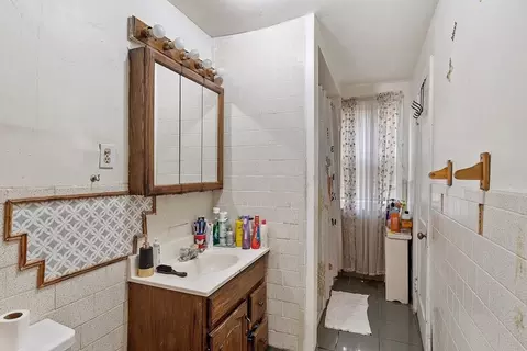 13 Groton Pl, Worcester, MA 01604 photo 18