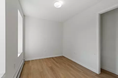 13 Groton Pl, Worcester, MA 01604 photo 9