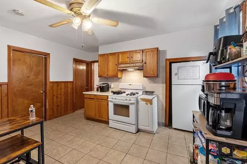 13 Groton Pl, Worcester, MA 01604 photo 16