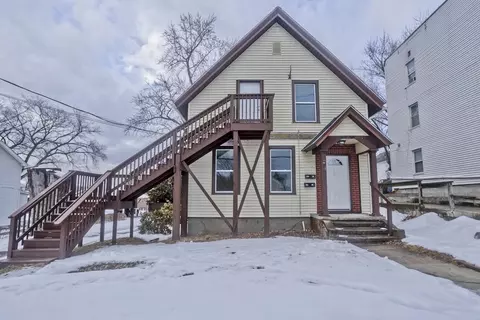 88 Prospect St, Chicopee, MA 01013