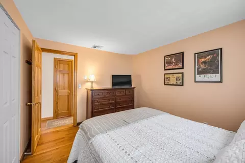 83 Loomis Dr, Chicopee, MA 01020 photo 17