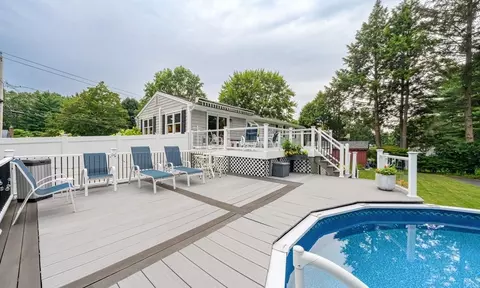 83 Loomis Dr, Chicopee, MA 01020 photo 33