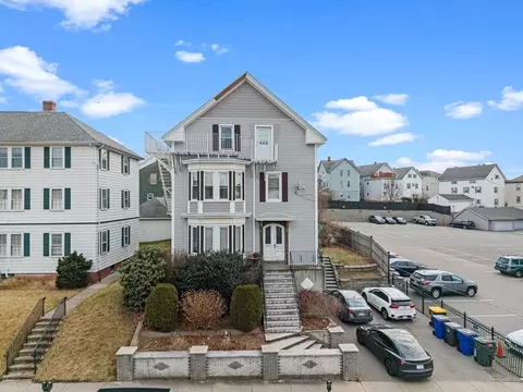 640 S Main St, Fall River, MA 02721 photo 2