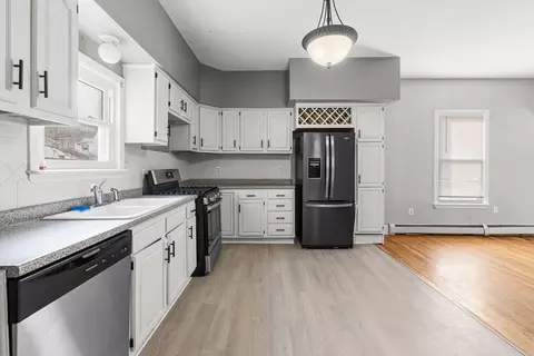 640 S Main St, Fall River, MA 02721 photo 3