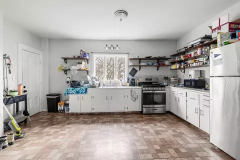 640 S Main St, Fall River, MA 02721 photo 15