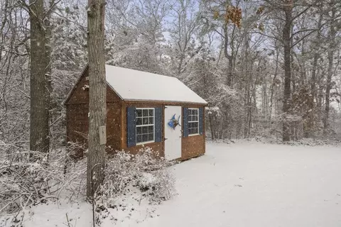 8 Jillian Dr, Bourne, MA 02532 photo 40