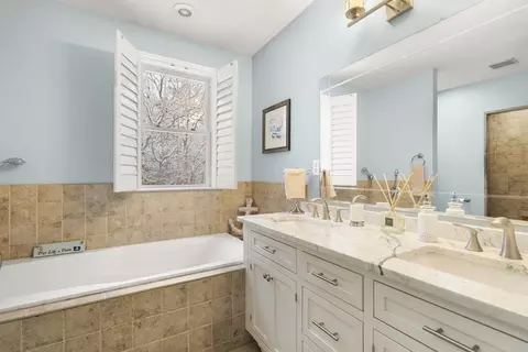 8 Jillian Dr, Bourne, MA 02532 photo 23