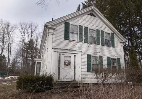 29 High St N, Barre, MA 01005
