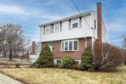 71 Vallaro Rd, Hyde Park, MA 02136