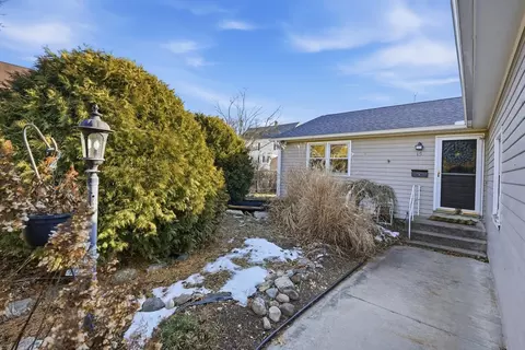 Exterior - 15 Hyde Ave, Chicopee, MA 01020 photo 3 of 7