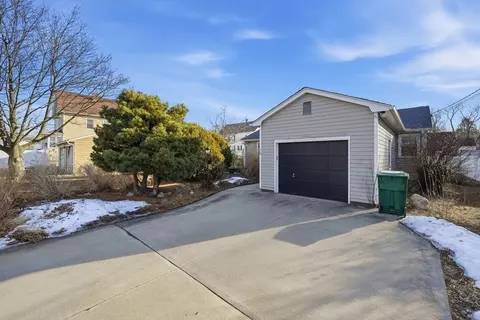 Exterior - 15 Hyde Ave, Chicopee, MA 01020 photo 2 of 7