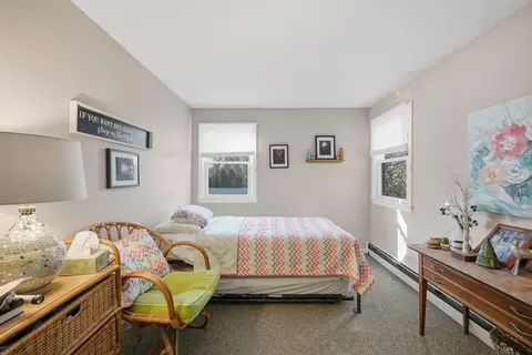 Bedroom - 15 Hyde Ave, Chicopee, MA 01020 photo 3 of 4