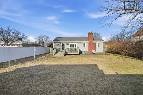 Exterior - 15 Hyde Ave, Chicopee, MA 01020 photo 6 of 7