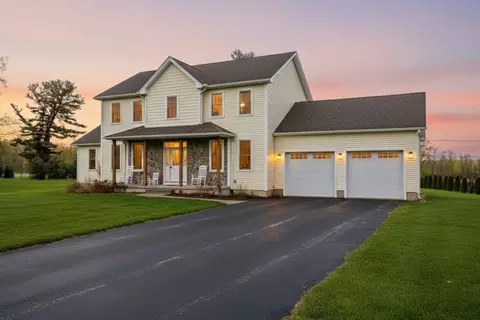 5 Sawgrass Ln # -A, Southwick, MA 01077
