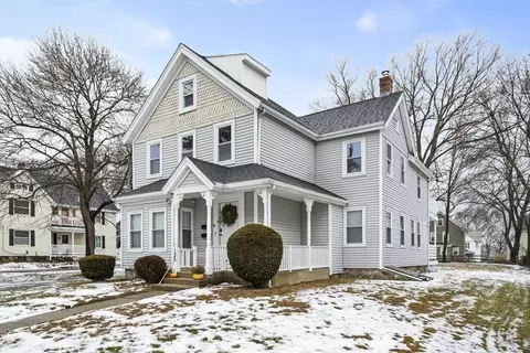 135 Cottage St #2, Norwood, MA 02062
