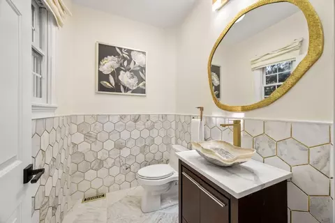 Bath - 15 Jenna Cir, Needham, MA 02492 photo 1 of 4