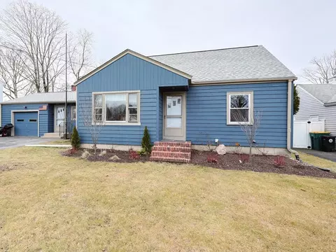 23 Crescent Ave, North Attleboro, MA 02760