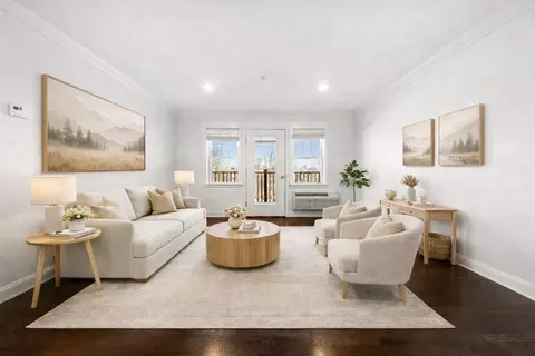39 Fayette St #403, Quincy, MA 02171