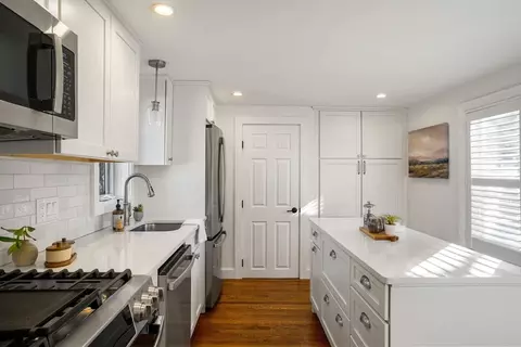 12 Sassamon St, Canton, MA 02021 photo 7