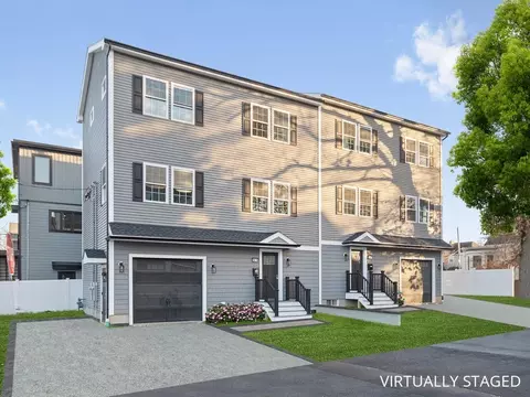 24 Tolman St #1, Waltham, MA 02453