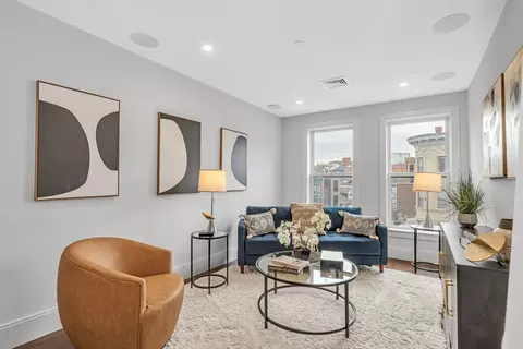 480 W Broadway #7, Boston, MA 02127