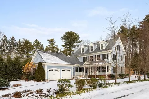 127 Shade St, Lexington, MA 02421